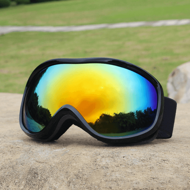 Unisex Double-Layer Ski Goggles Large Field of View Spherical Professional Dual-Lens Anti-Fog Windproof Goggles