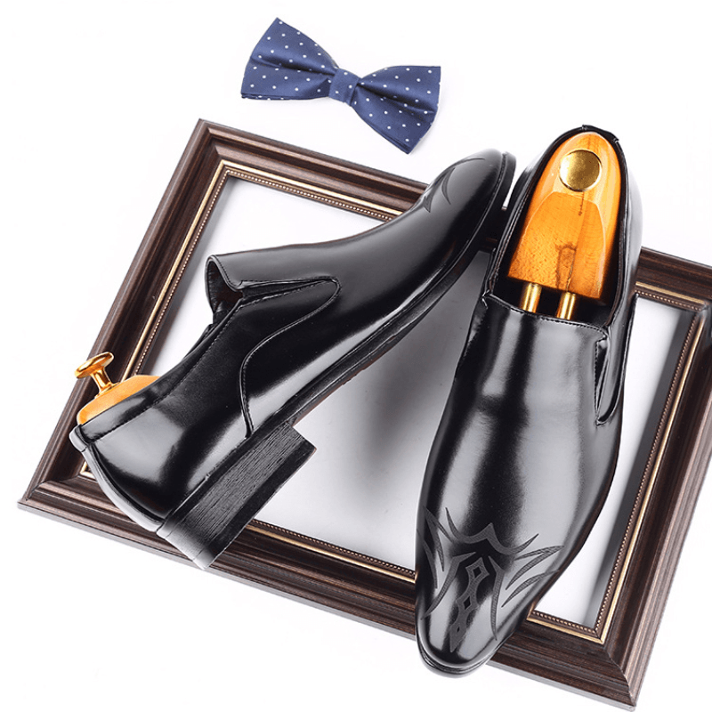 Men Leather Breathable Pointy Toe Soft Sole Slip on Business Casual Dress Shoes