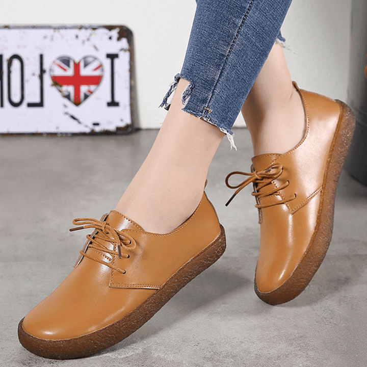 Soft Casual Flat Loafers in Leather