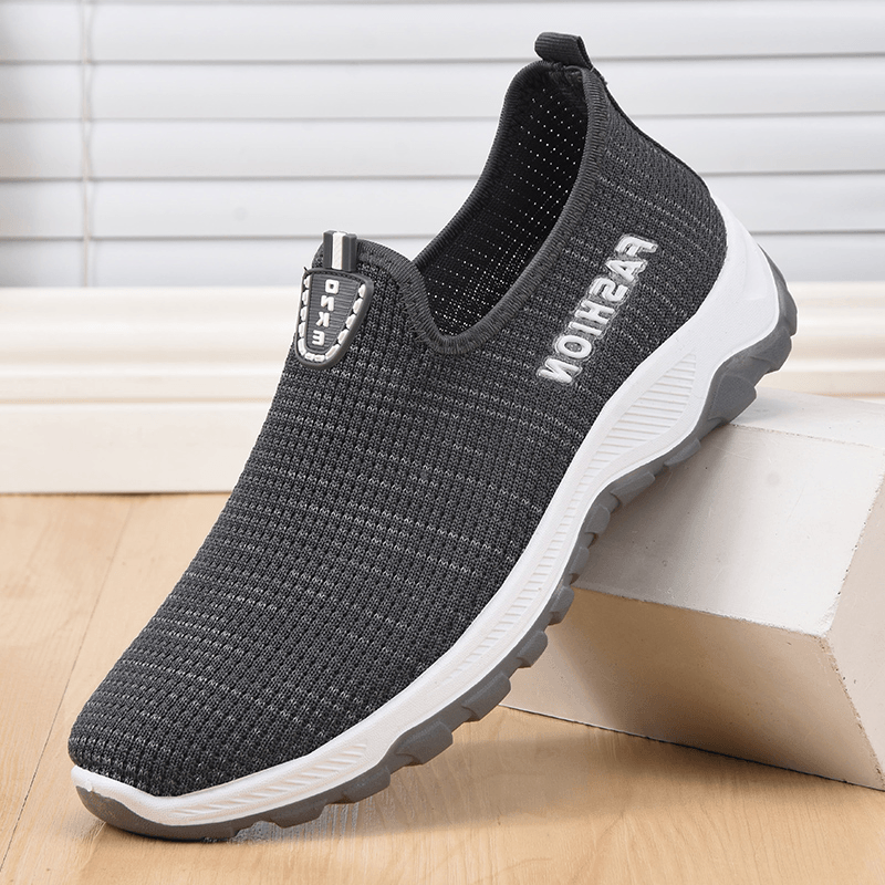 Men Fabric Breathable Soft Bottom Lightweight Slip on Comfy Casual Sports Shoes