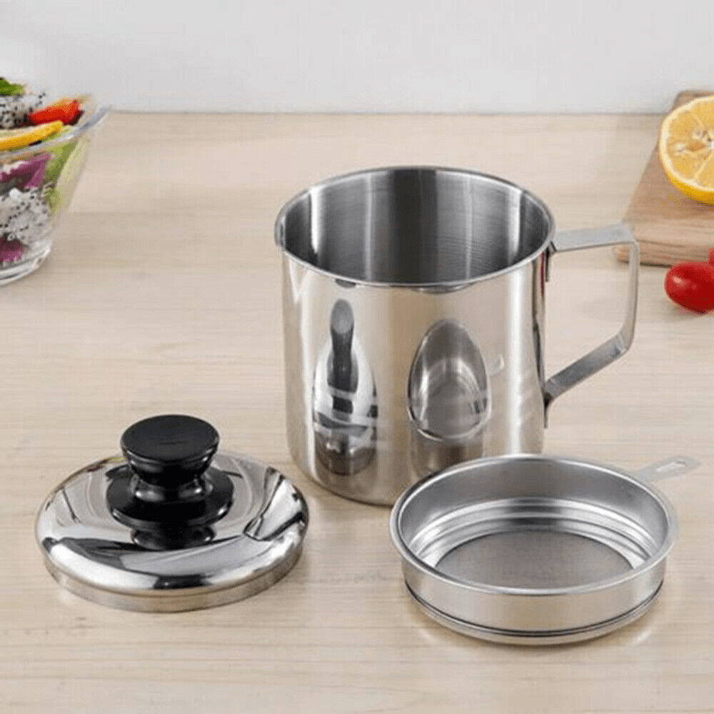 1.3L / 1.8L Stainless Steel Oil Filter Dripping Container Grease Strainer Pot Oil Strainer Kitchen Restaurant Oil Dispenser