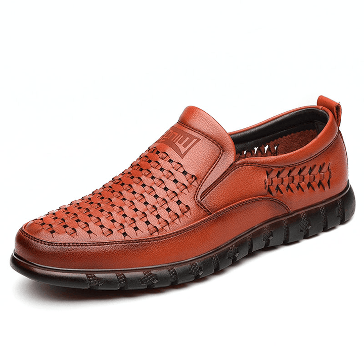 Men Microfiber Breathable Hollow Out Woven Soft Sole Comfy Slip on Casual Shoes