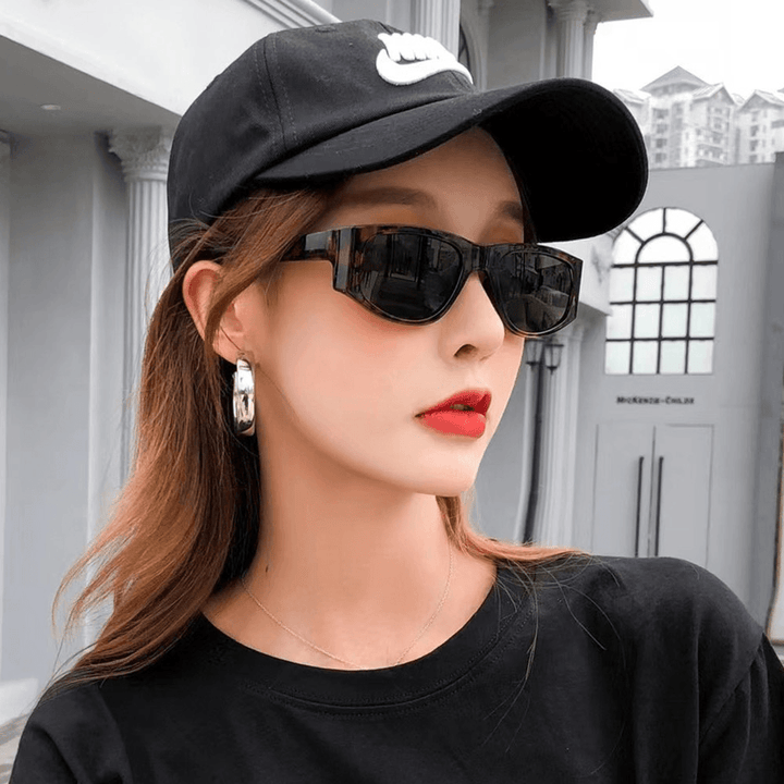 Unisex Retro Full Frame Sunshade Glasses PC Frame Polarized UV Protection Retro Fashion Sunglasses