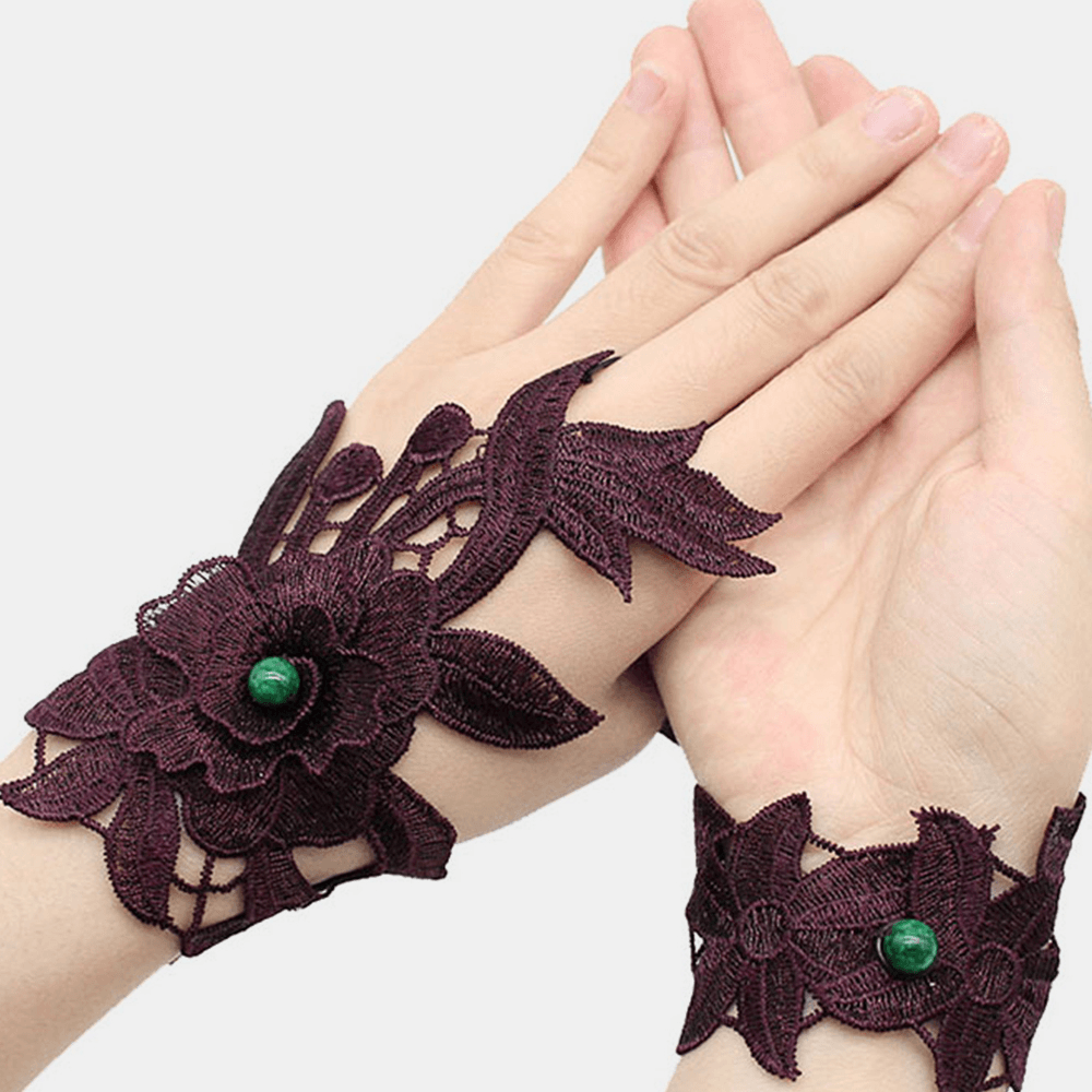 Women Floral Wristband Decorated with Ethnic Embroidered Gloves Wristband