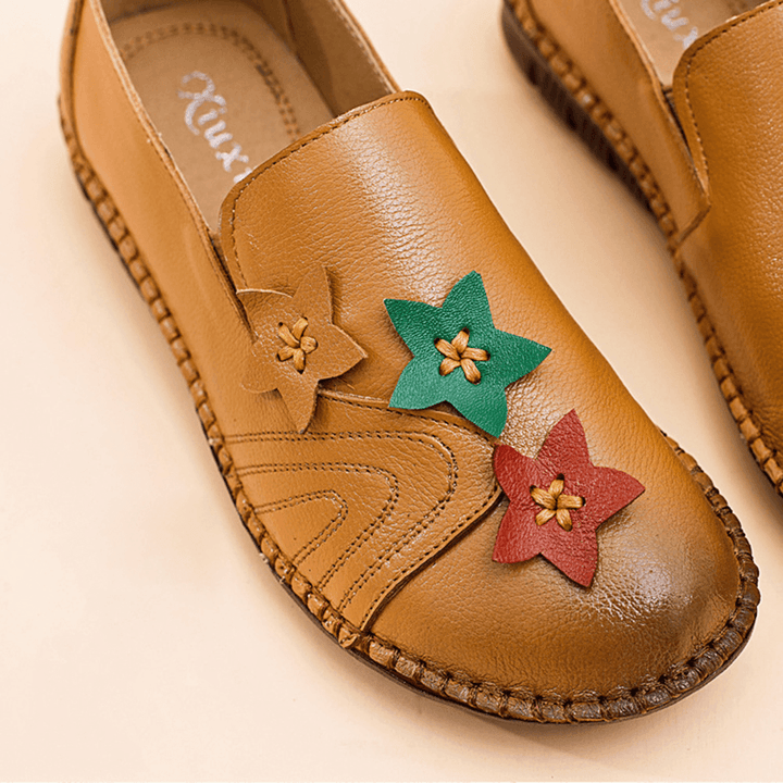 Casual Soft Star Flat Leather Loafers for Women