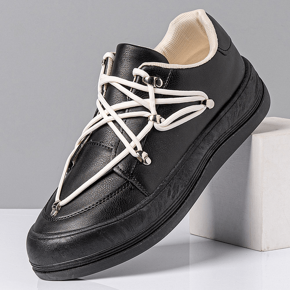 Men Solid Color Slip Resistant Lace-Up Casual Sneakers