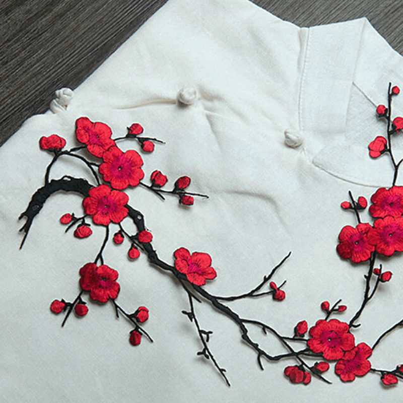 Plum Blossom Flower Applique Clothing Embroidery Patch Fabric Sticker Iron on Patch Sewing Repair