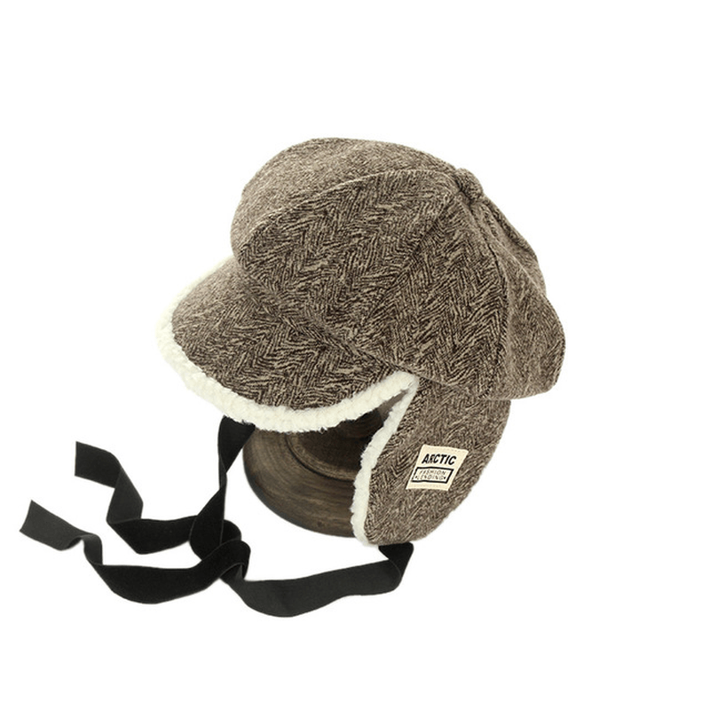 New Knit Hat Female Wild Patch Thick Lamb Cashmere Warm Outdoor Travel Ear Protection Lei Feng Hat