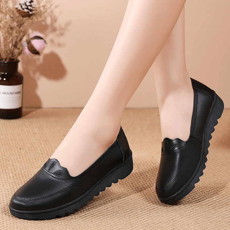 Women Daily round Toe Soft Solid Color Flat Loafers Shoes