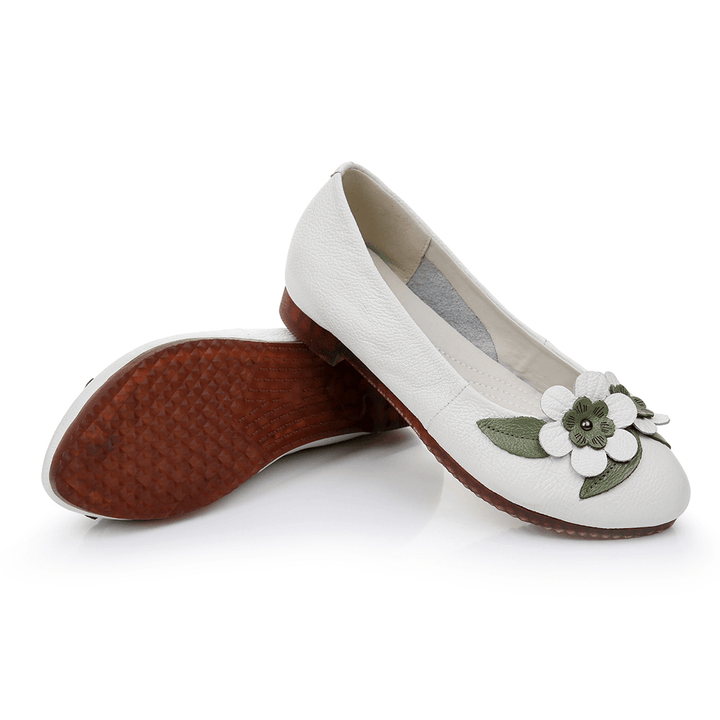 Women Flowers Decor Comfy Sole Soft Leather Loafers