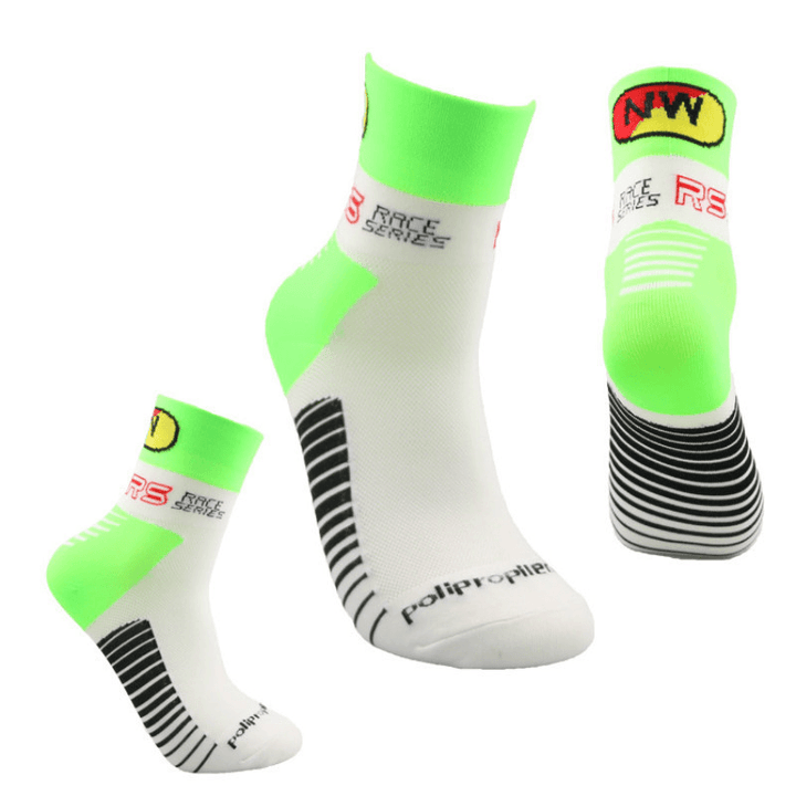 Professional Competition Cycling Socks Quick Drying and Perspiration