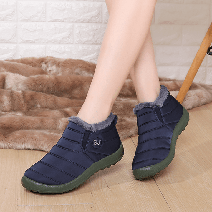 LOSTISY BJ Shoes Warm Wool Lining Flat Ankle Snow Boots for Women