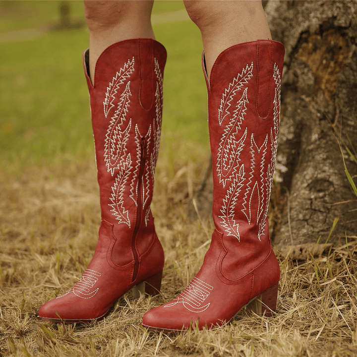 Plus Size Women Retro Red Pointed Toe Embroidered Chunky Heel Zipper Cowboy Boots