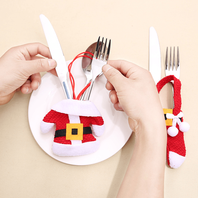 1Set Creative Christmas Small Clothes Pants Tableware Sets Kitchen Restaurant Hotel Layout Knife Fork Spoon Set Xmas Decorations