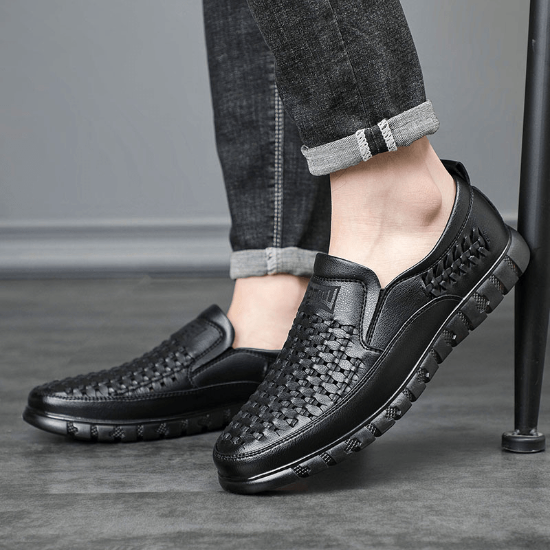 Men Microfiber Breathable Hollow Out Woven Soft Sole Comfy Slip on Casual Shoes