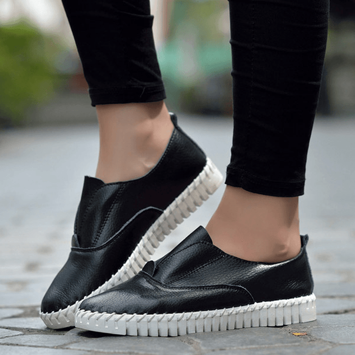 Women Spring Casual Flats Pointed Toe Soft Sole Shoes Slip on Flat Loafers