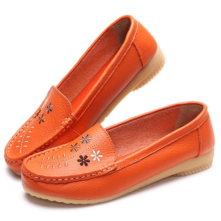 Flower Embroidery Casual Slip on Flat Shoes