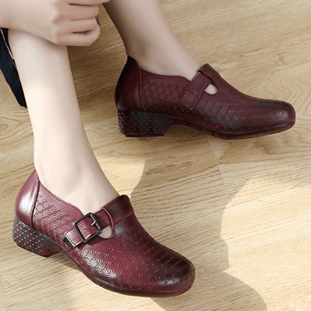 Women Comfy Soft Breathable Hollow Wearable Buckle Casual Leather Loafers