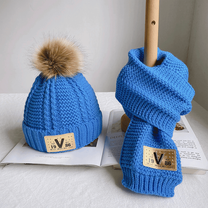 Children'S Hat and Scarf Two-Piece Autumn and Winter