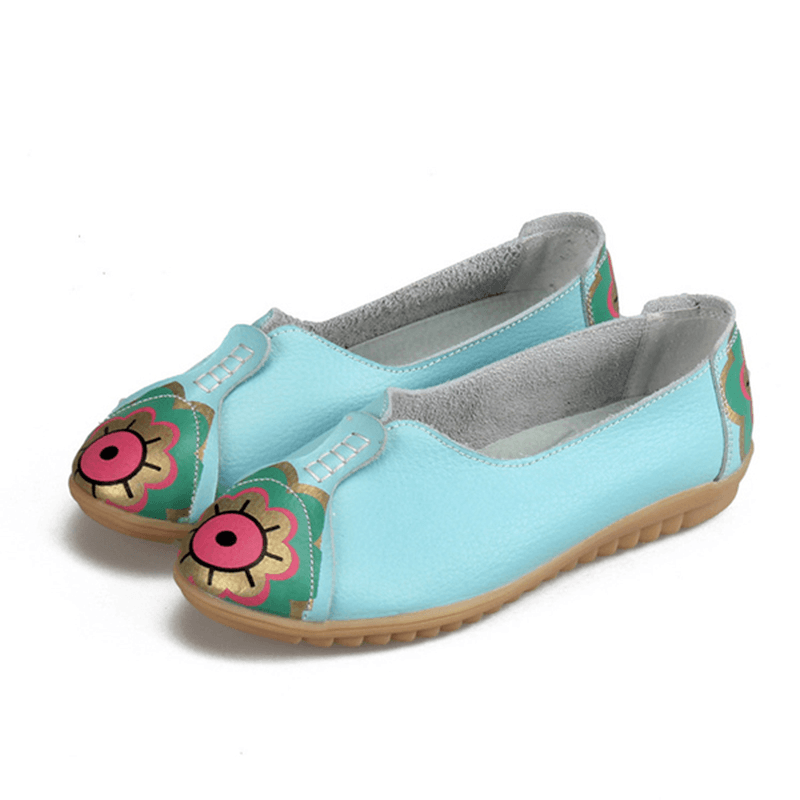 Sun Eye Flower Pattern Soft Leather Slip-Ons Lazy Driving Flat Loafers