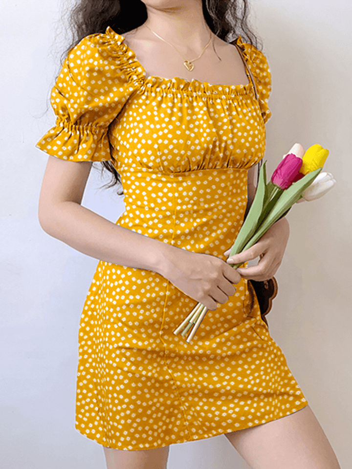 Floral Print Square Collar Pleating Short Sleeve Mini Dress