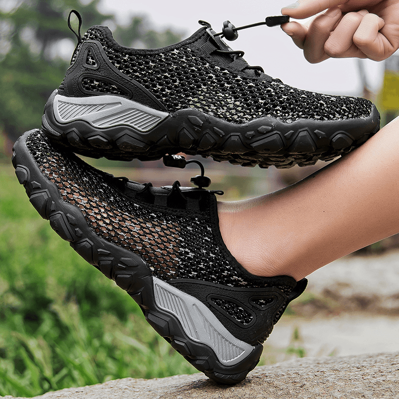 Men Mesh Breathable Lightweight Non Slip Climbing Casual Outdoor Shoes