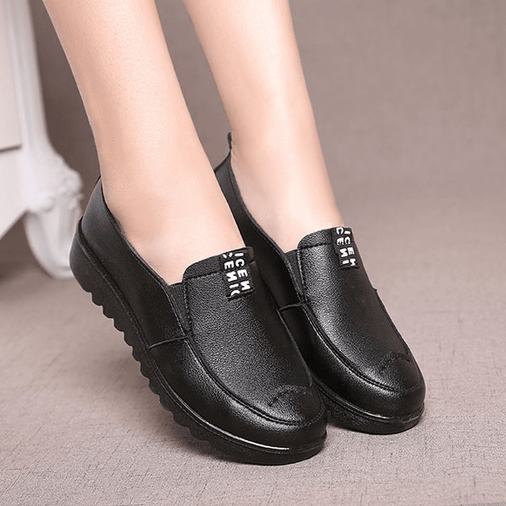 Women Flat Casual Breathable Shoes Leather Slip on Loafers