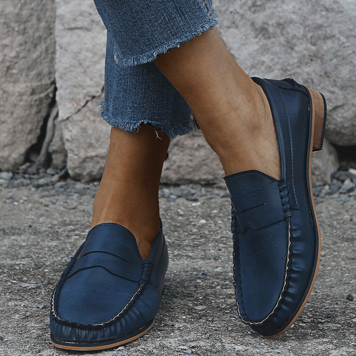 Women Large Size Comfy Soild Slip on Casual Flats Loafers