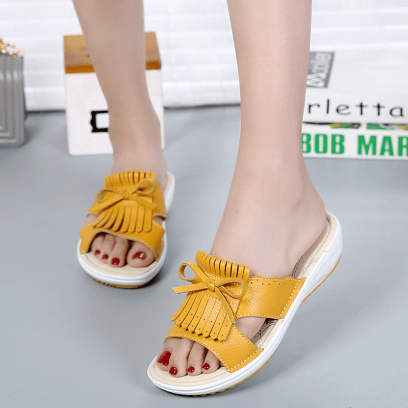 Women Slip on Causal Shoe Leather Tassel Flat Sandals