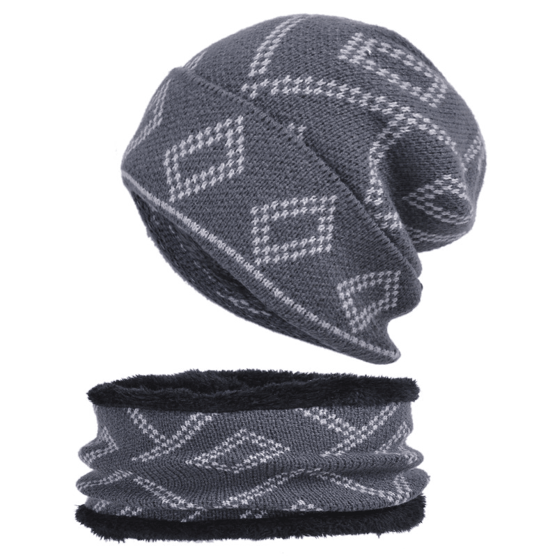 Hedging Hat with Thick Square Pattern to Keep Warm