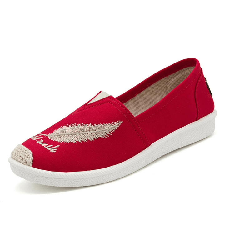 Women Pattern Embroidery Comfy Slip on Casual Canvas Flat Shoes