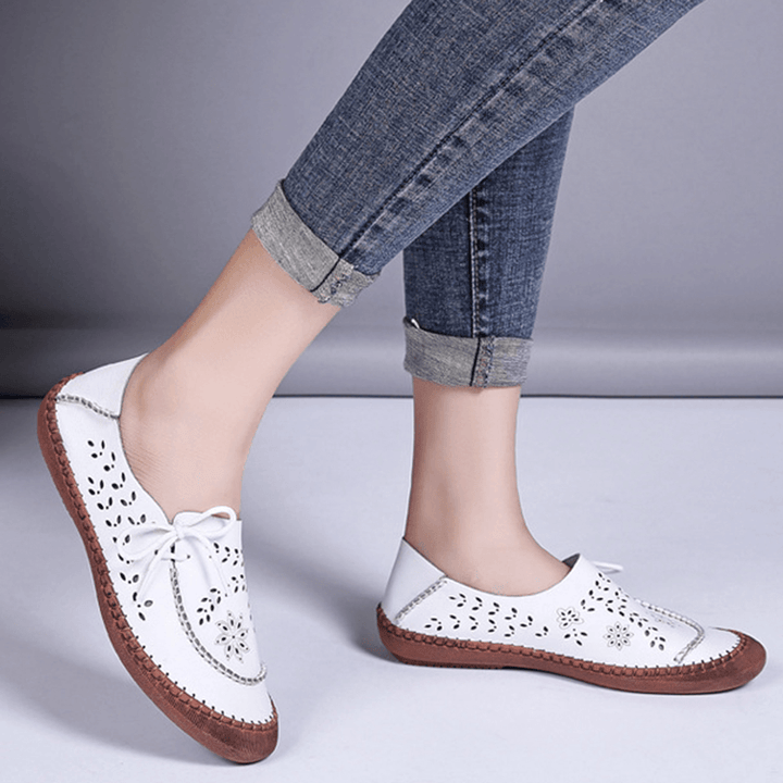 Women Genuine Leather plus Size Breathable Hollow Out Soft Sole Casual Flats Loafers