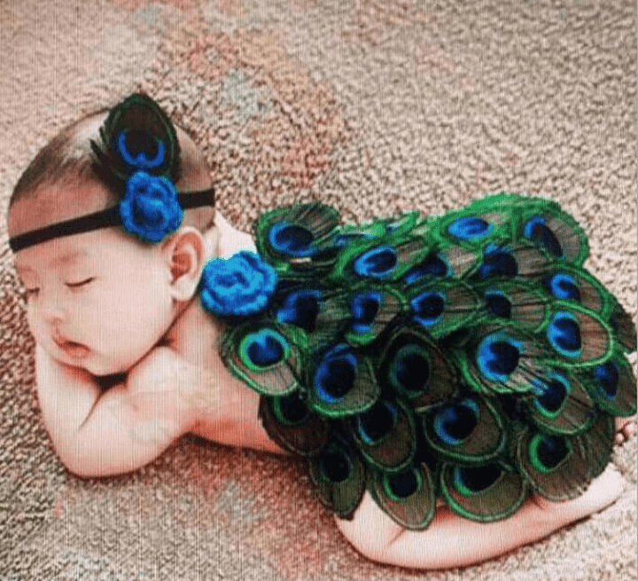 Children's Peacock Photography Clothing - Captivating Baby Photo Props!