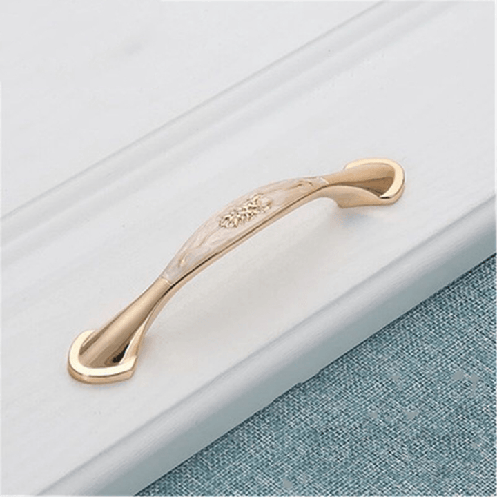 Cabinet Door Handle Amber Green Red Bronze American Simple Drawer Handle Surface Mounted Single Hole Furniture Solid Handle - MRSLM