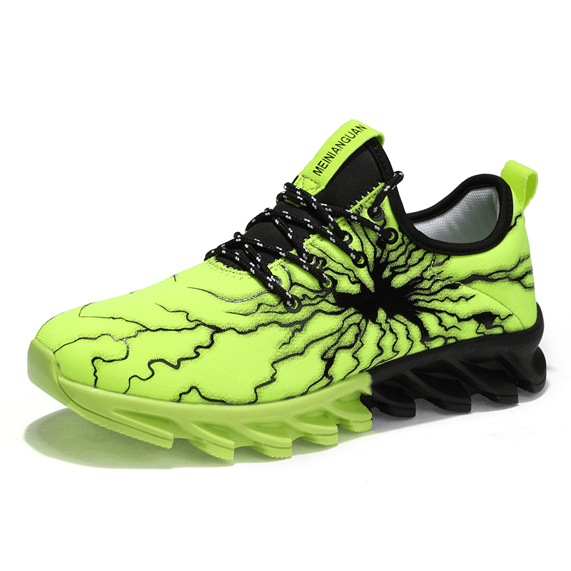 Men Breathable Fabric Soft Blade Sole Pattern Comfy Sports Casual Running Shoes