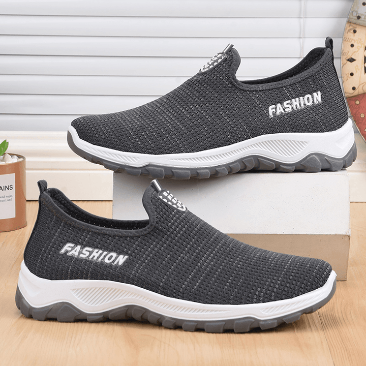 Men Fabric Breathable Soft Bottom Lightweight Slip on Comfy Casual Sports Shoes