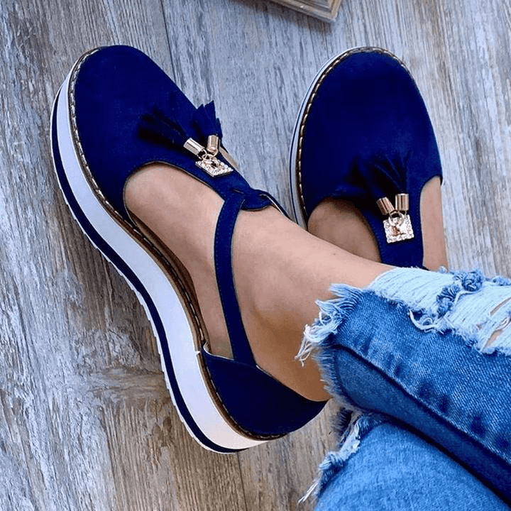 Women Tassel Decoration Cutout round Toe Comfy Flats