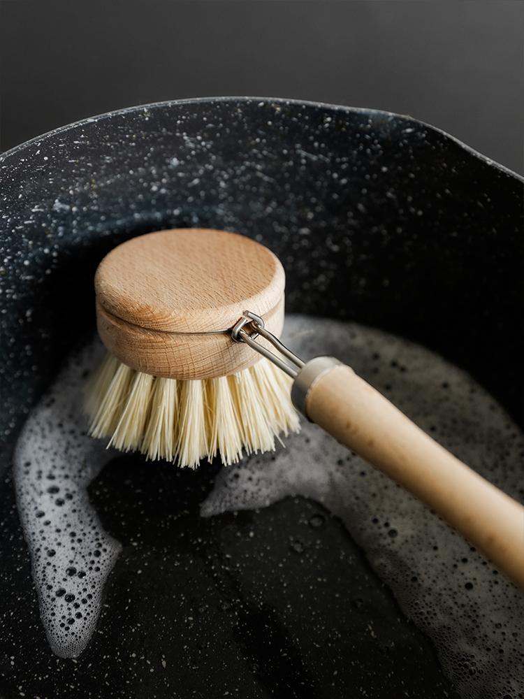 Simple wood handle pot brush (Photo Color Q1pcs)