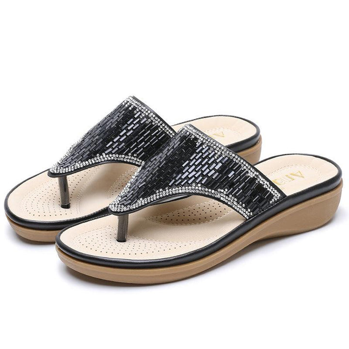 Flat bottom slope and bohemian rhinestone sandals