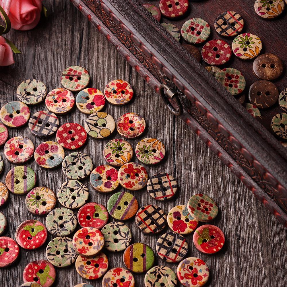 100 PCS Round Pattern Wooden Button Mixed 2 Hole Natural Sewing Children Handmade Clothes Buttons  (1)