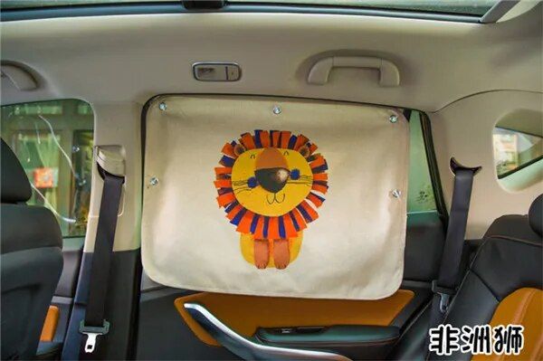 Cute Cartoon Linen Car Sun Shade Curtain for Windshield and Side Windows - 70cm x 50cm