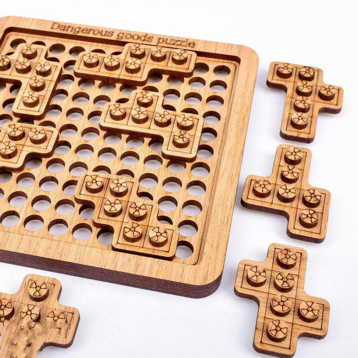 Ultra-difficult Hell Wooden Special-shaped Puzzle