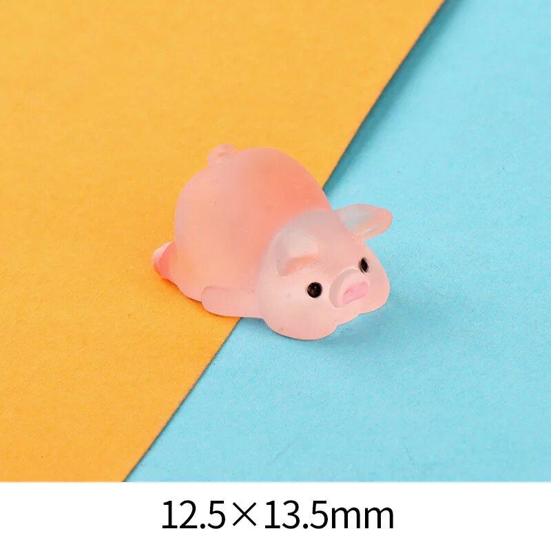 Cute Resin Piggy Decoration for Console & Rearview Mirror