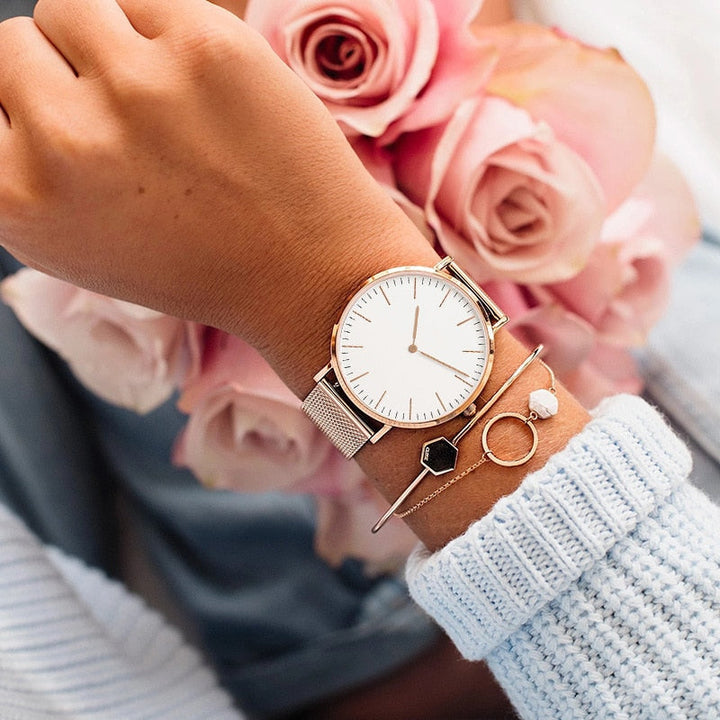 Luxury Rose Gold Women's Bracelet Watch - Elegant Timepiece