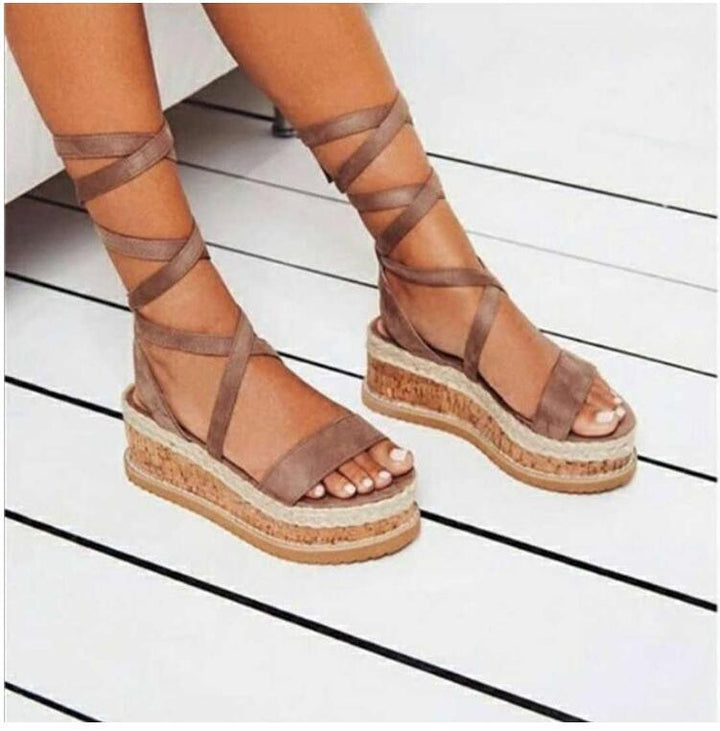 Women's strappy platform sandals