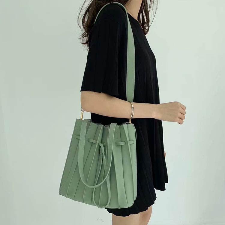 Pleated One Shoulder Folding Bucket Bag