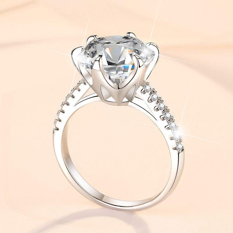 Women's Fashion Mosonite Diamond Ring