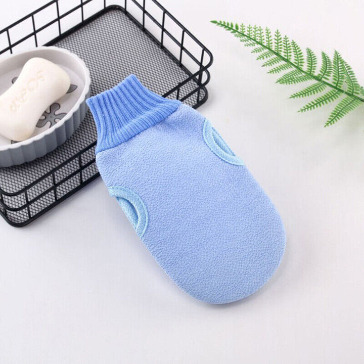 Luxurious Two-Sided Exfoliating Bath Glove